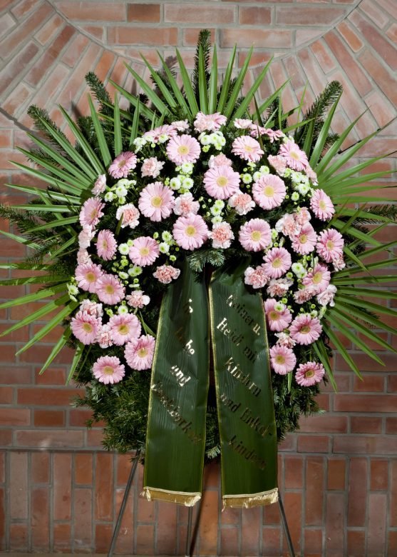 Kranz | rosa – weiß — Blumen Kleissner Graz