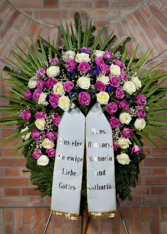 Kranz | Rosen pink und weiß — Blumen Kleissner Graz
