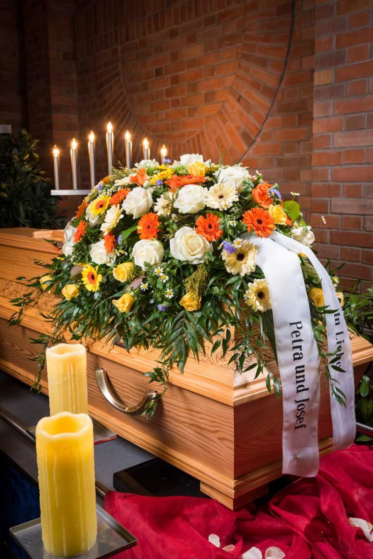 Sarggesteck | in pastell — Blumen Kleissner Graz