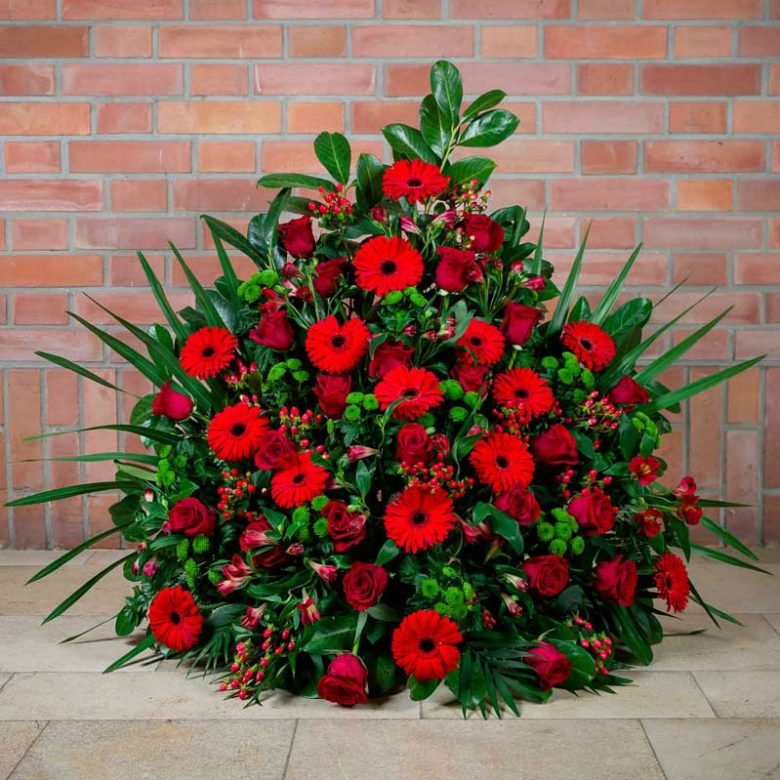 Gesteck | in rot — Blumen Kleissner Graz