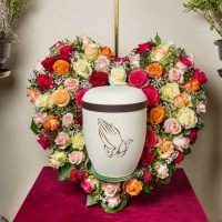 Urnen Rosenherz, Ansicht 4 — Blumen Kleissner Graz