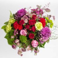 Sommerstrauß in Beerentönen, Ansicht 2 — Blumen Kleissner Graz