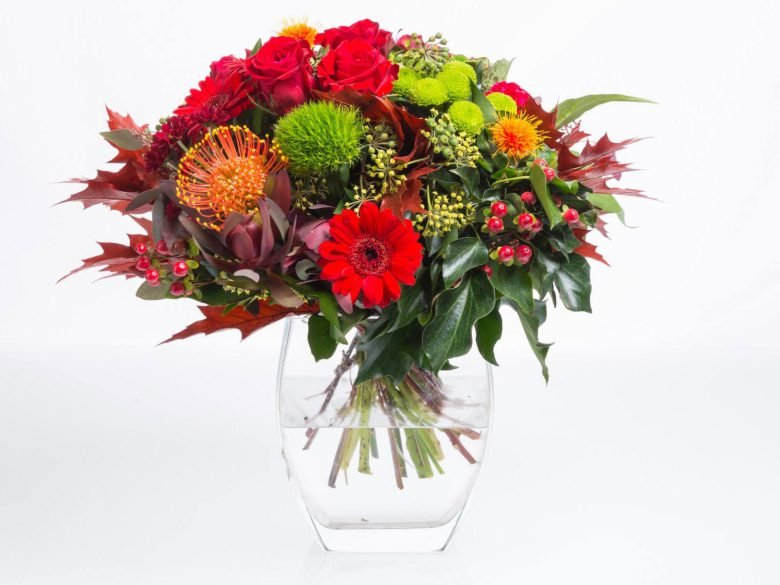Feuriger Herbststrauß — Blumen Kleissner Graz
