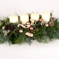 Adventsgesteck in Weiß — Blumen Kleissner Graz